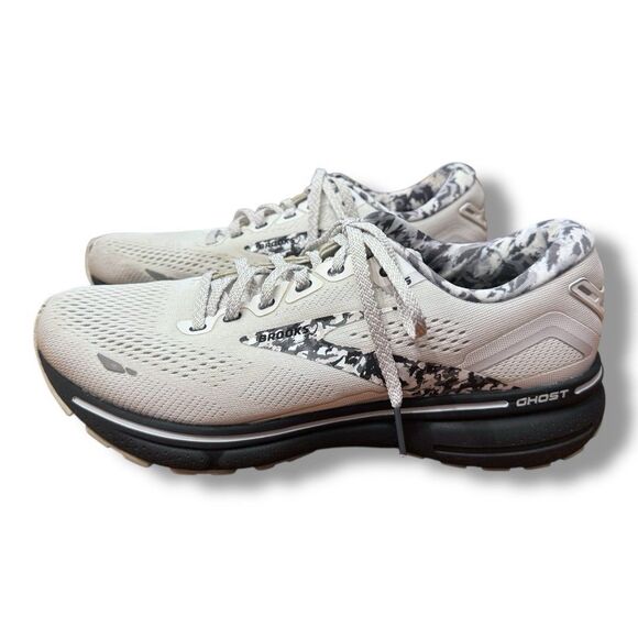 Brooks Shoes - Brooks Ghost 15 Running Sneakers Shoes White Ebony Oyster Activewear Women’s 9